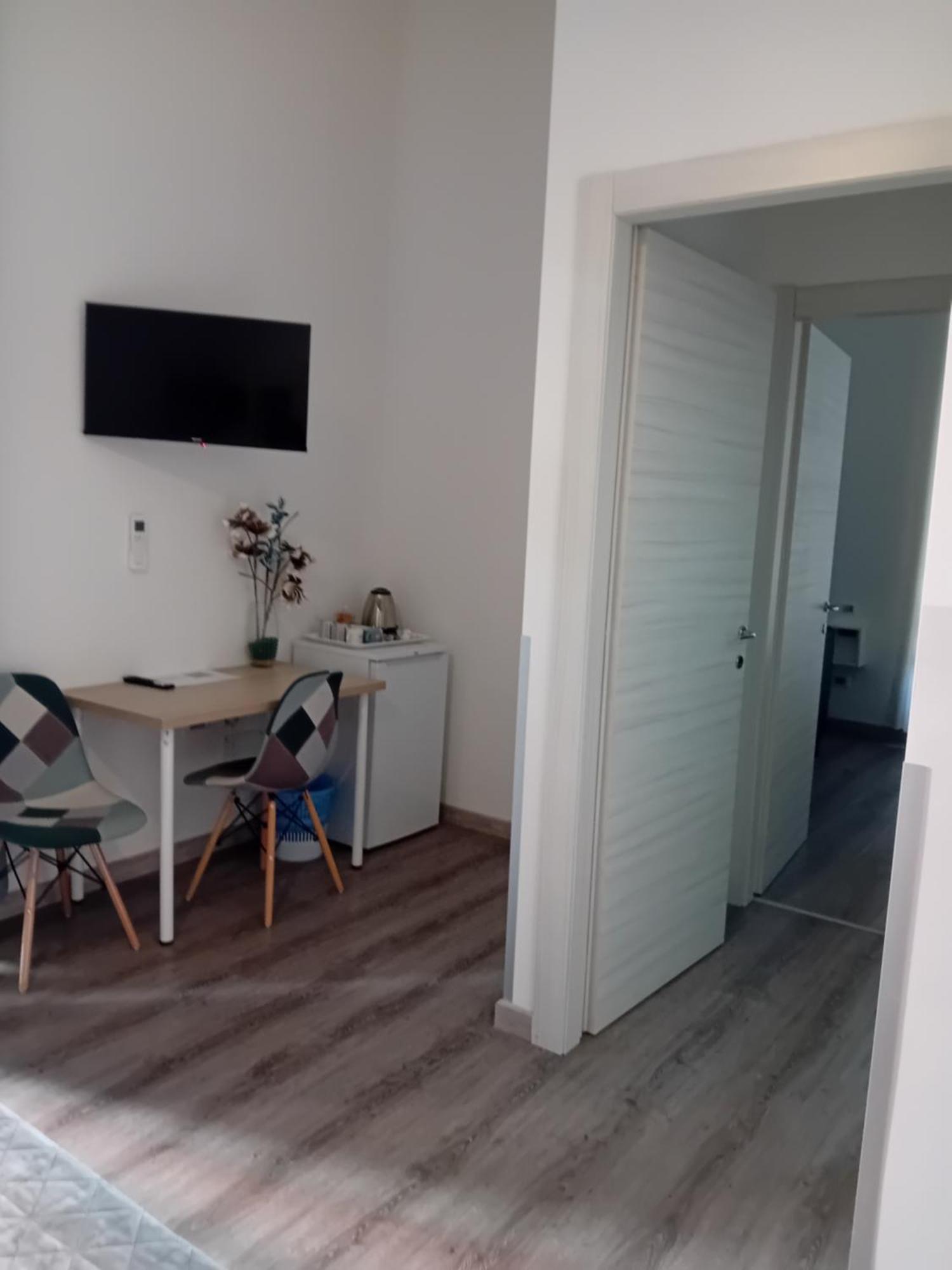 Titi Gasthuis La Spezia